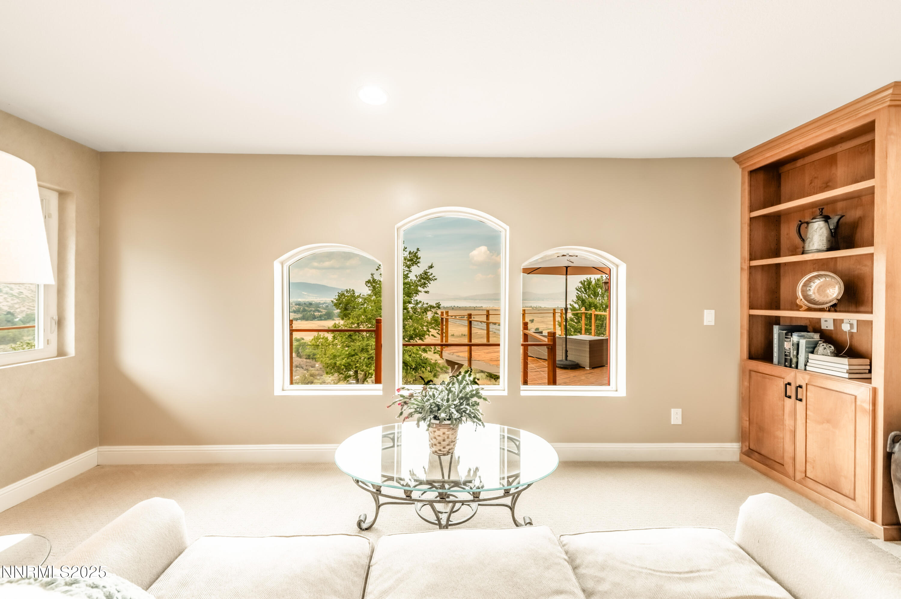8045 List Country Road