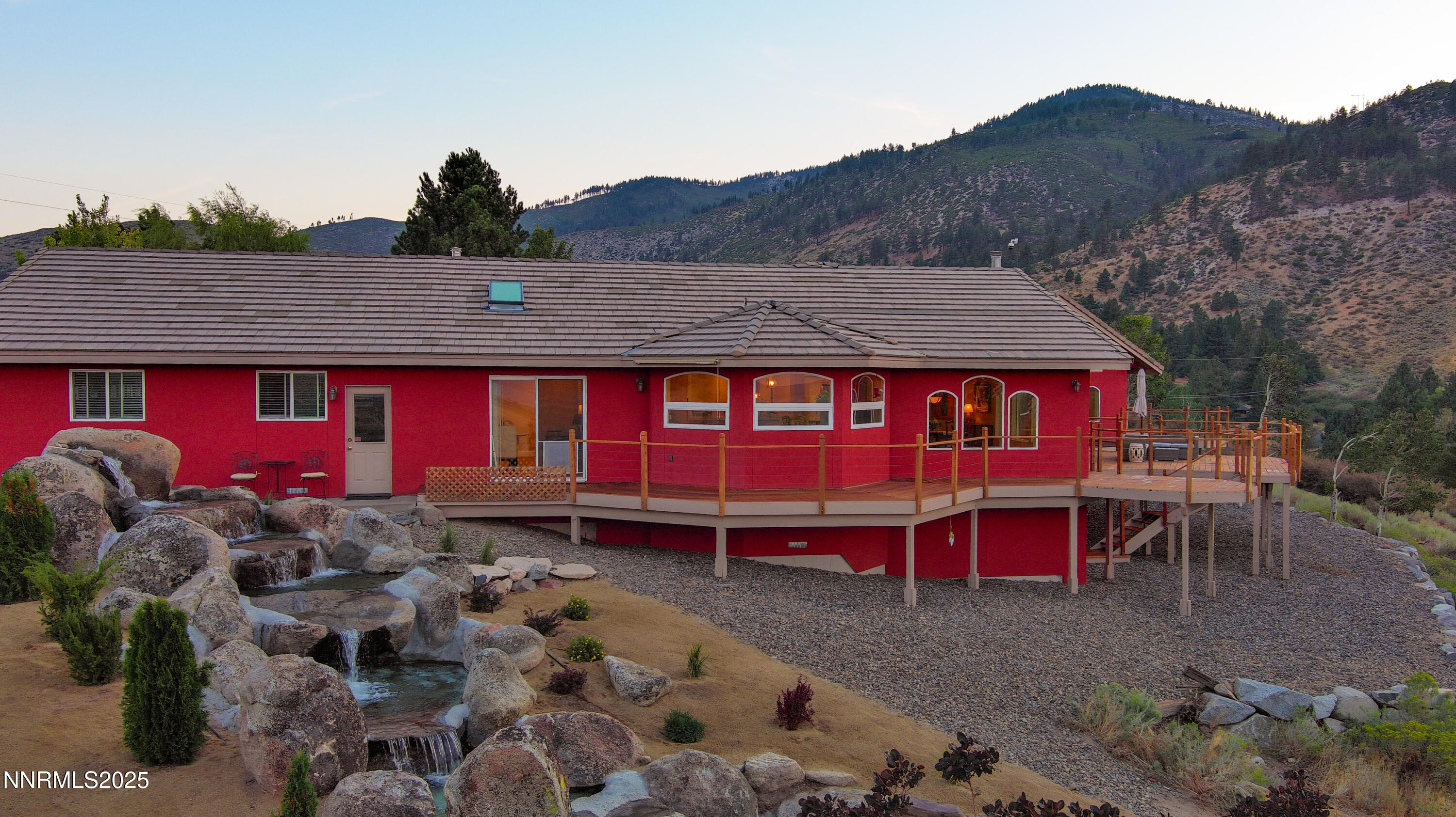8045 List Country Road