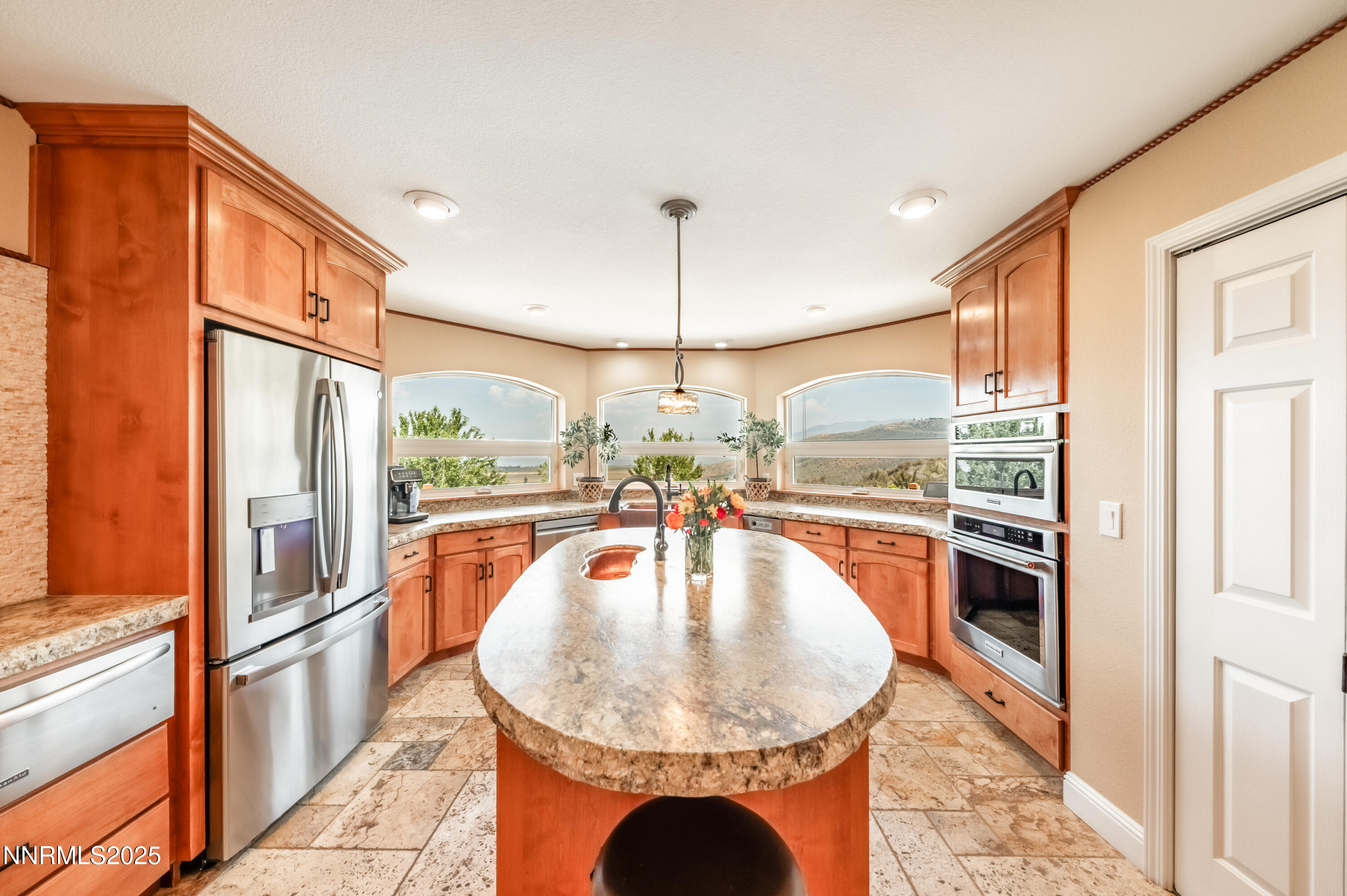 8045 List Country Road