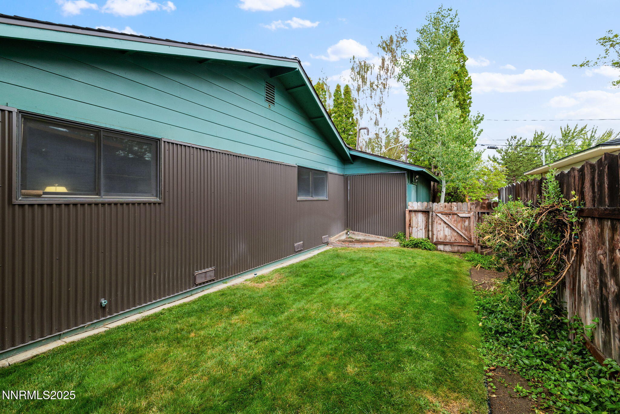 1580 Mt Rose Street
