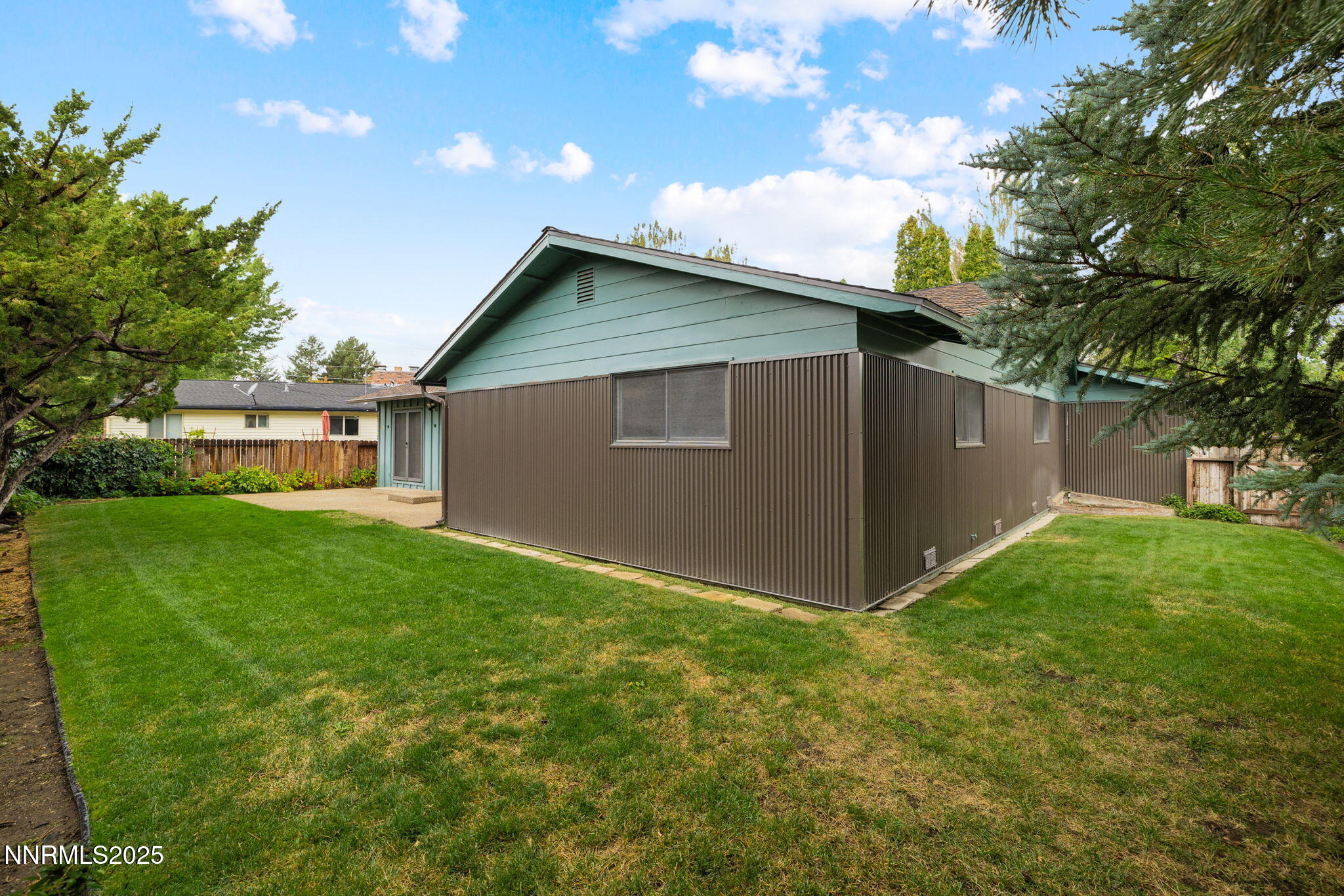 1580 Mt Rose Street