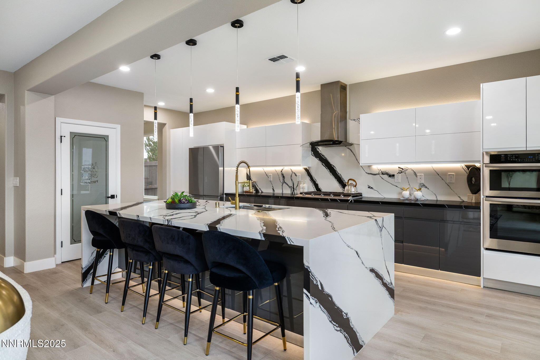 1120 University Park Court