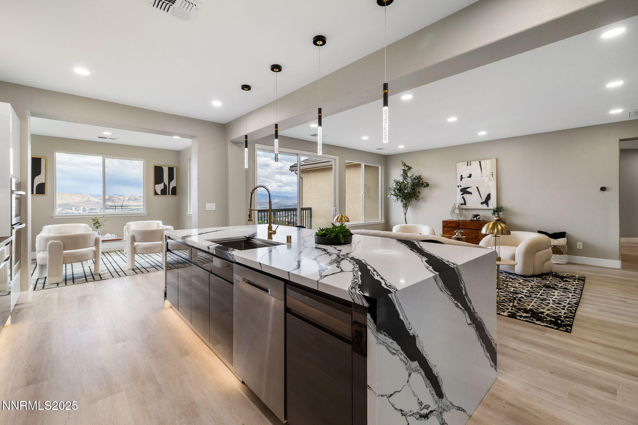 1120 University Park Court