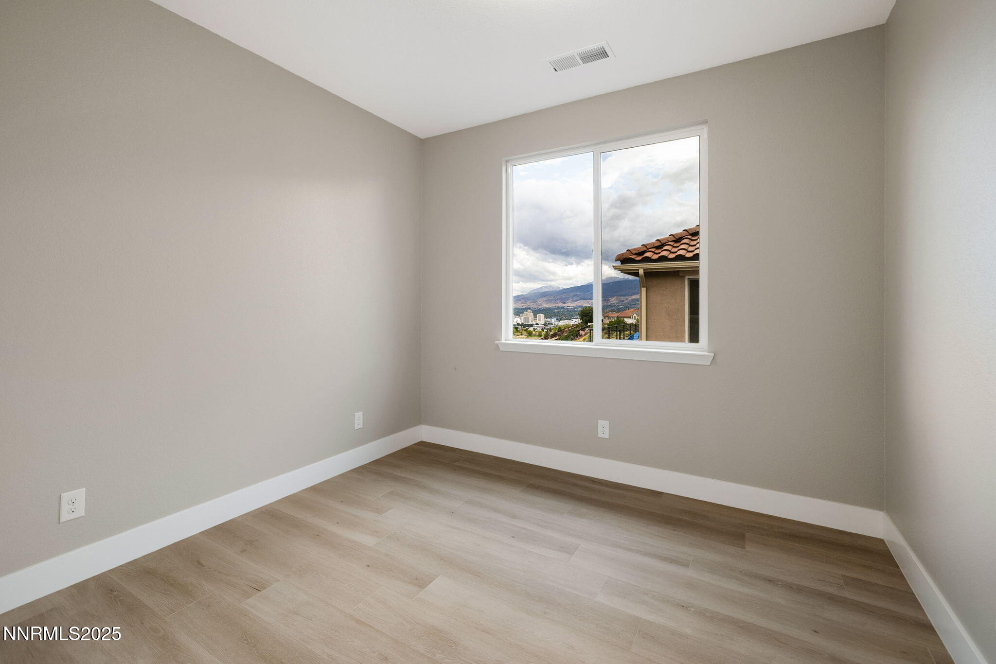 1120 University Park Court