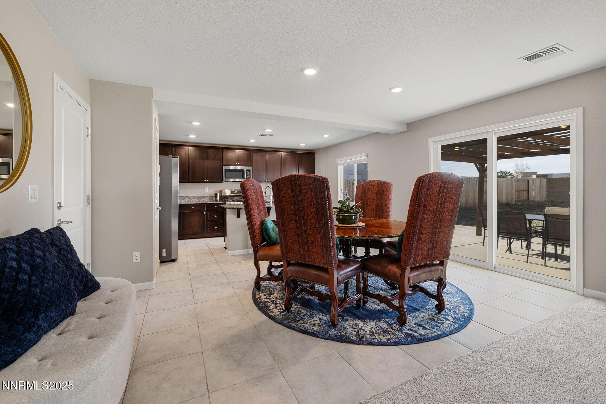 9015 Quail Grv Drive