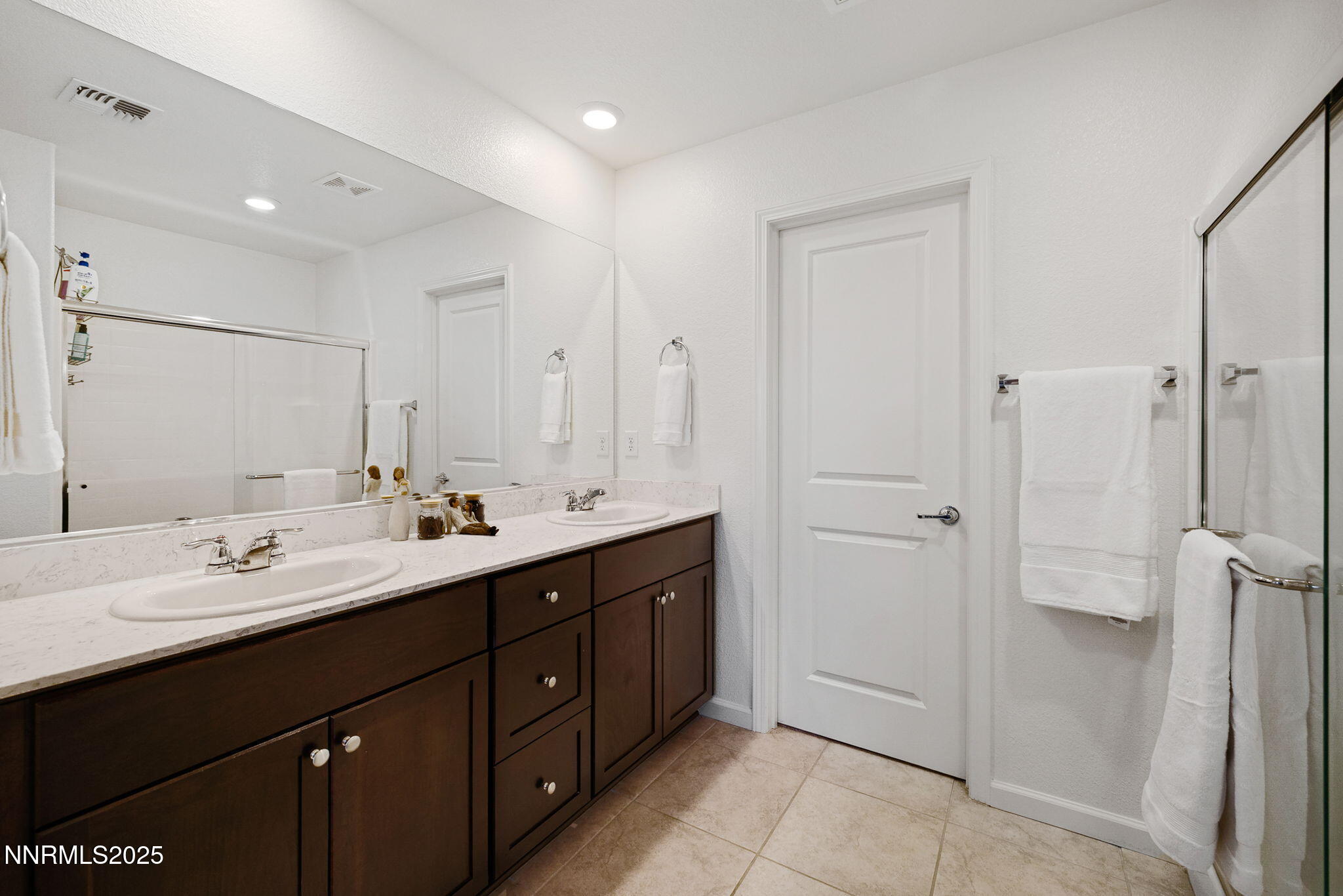 9015 Quail Grv Drive