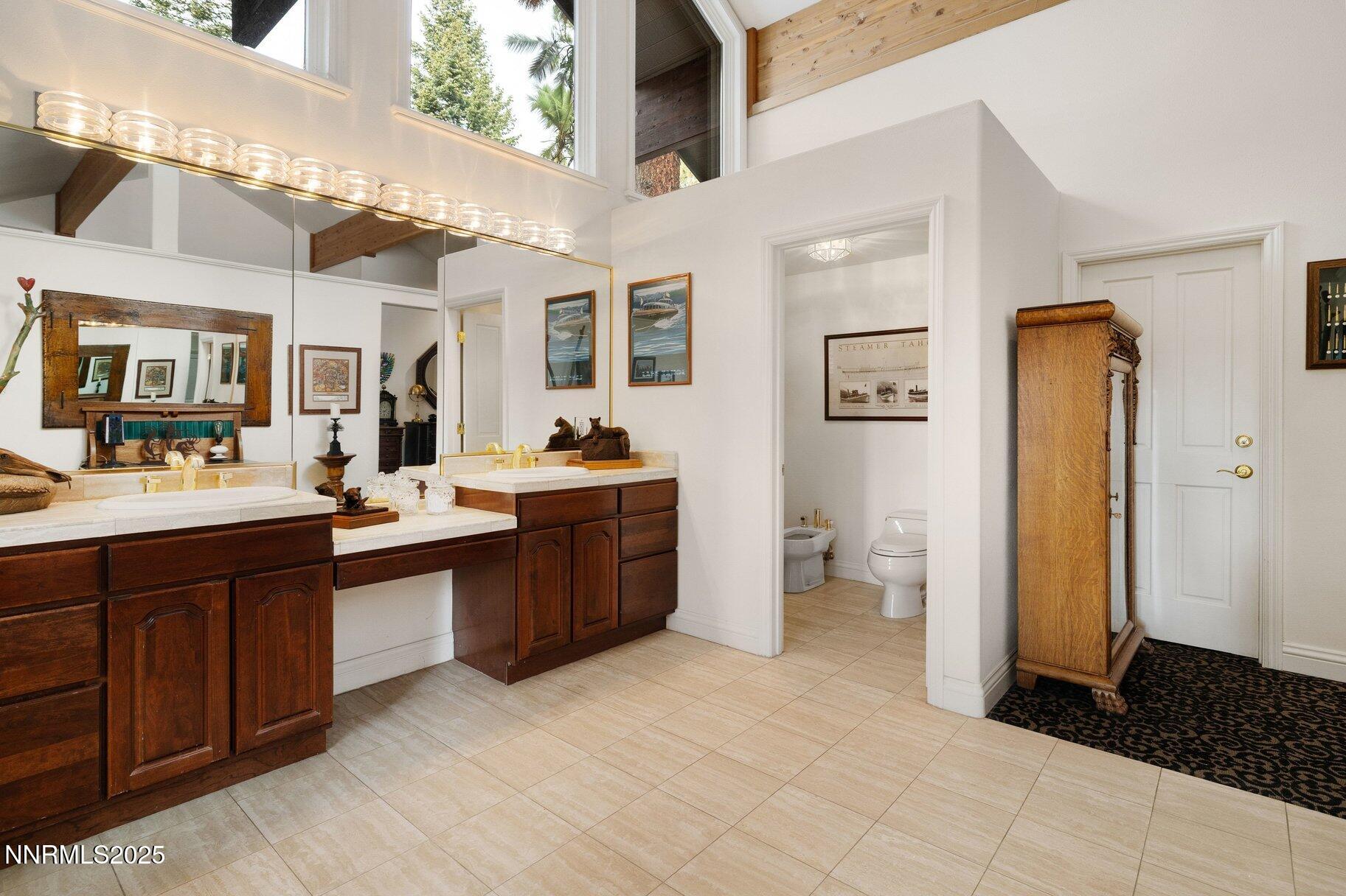 771 Lakeshore Boulevard