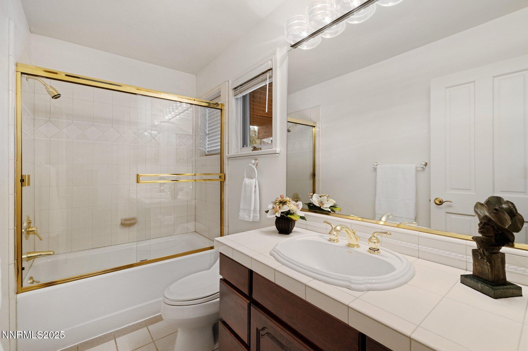 771 Lakeshore Boulevard