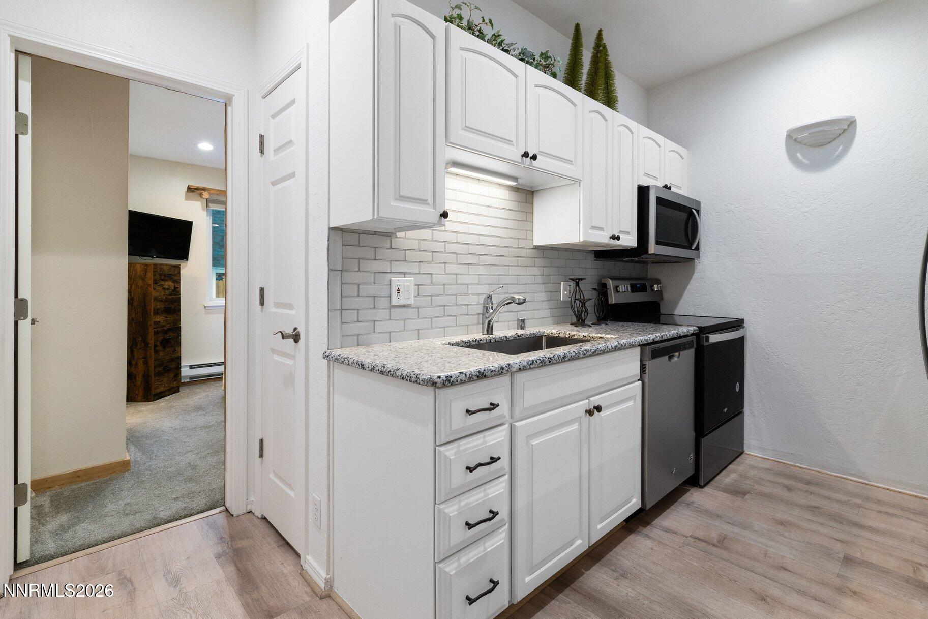 825 Southwood Boulevard # 18