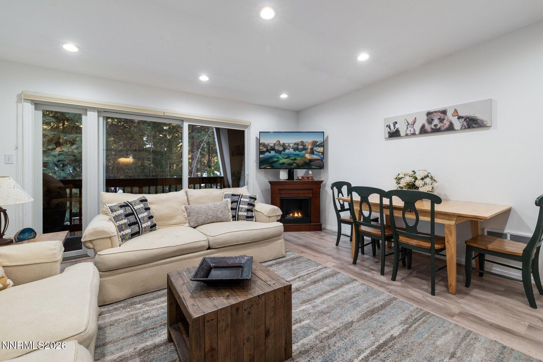 825 Southwood Boulevard # 18