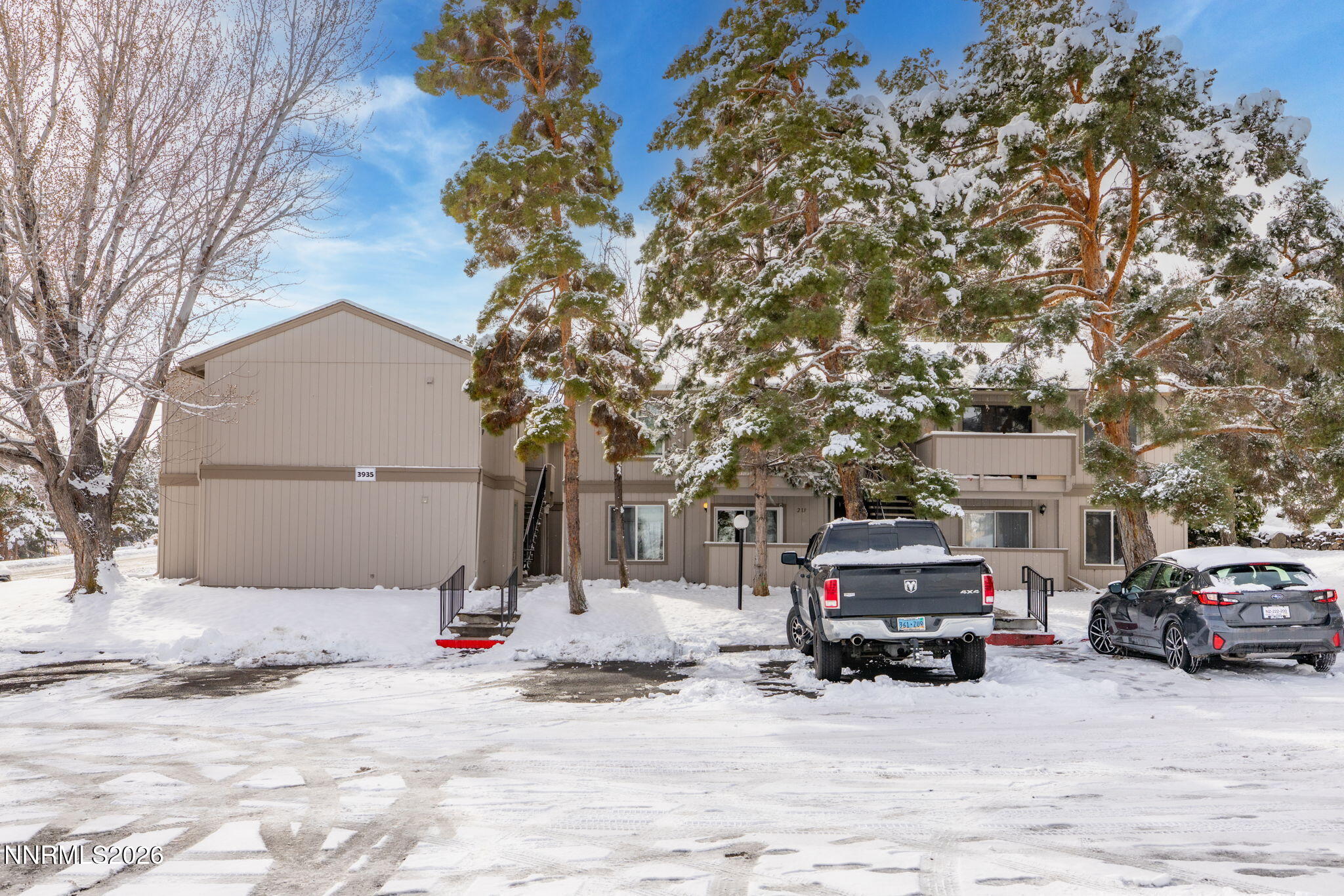 3935 Clear Acre Lane APT 211