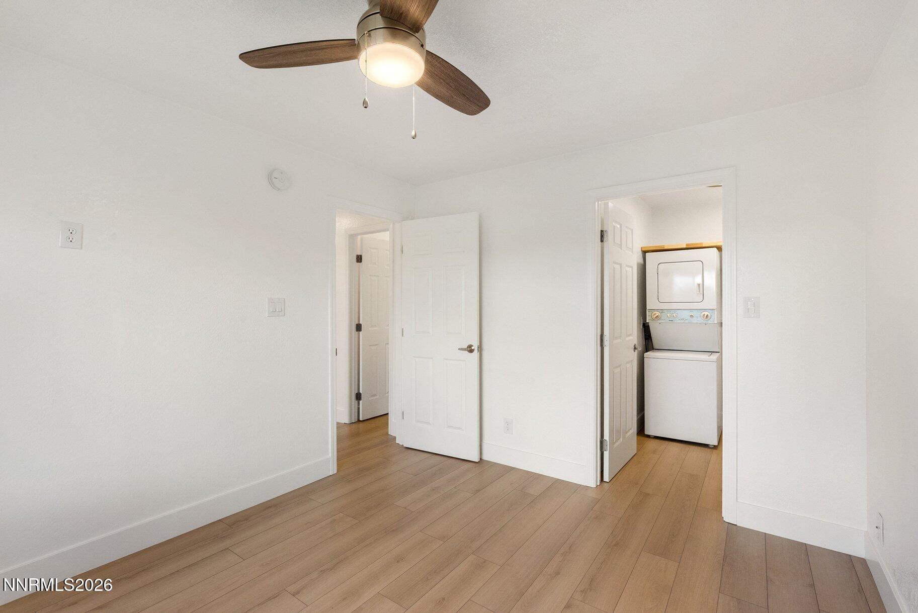 3935 Clear Acre Lane APT 211