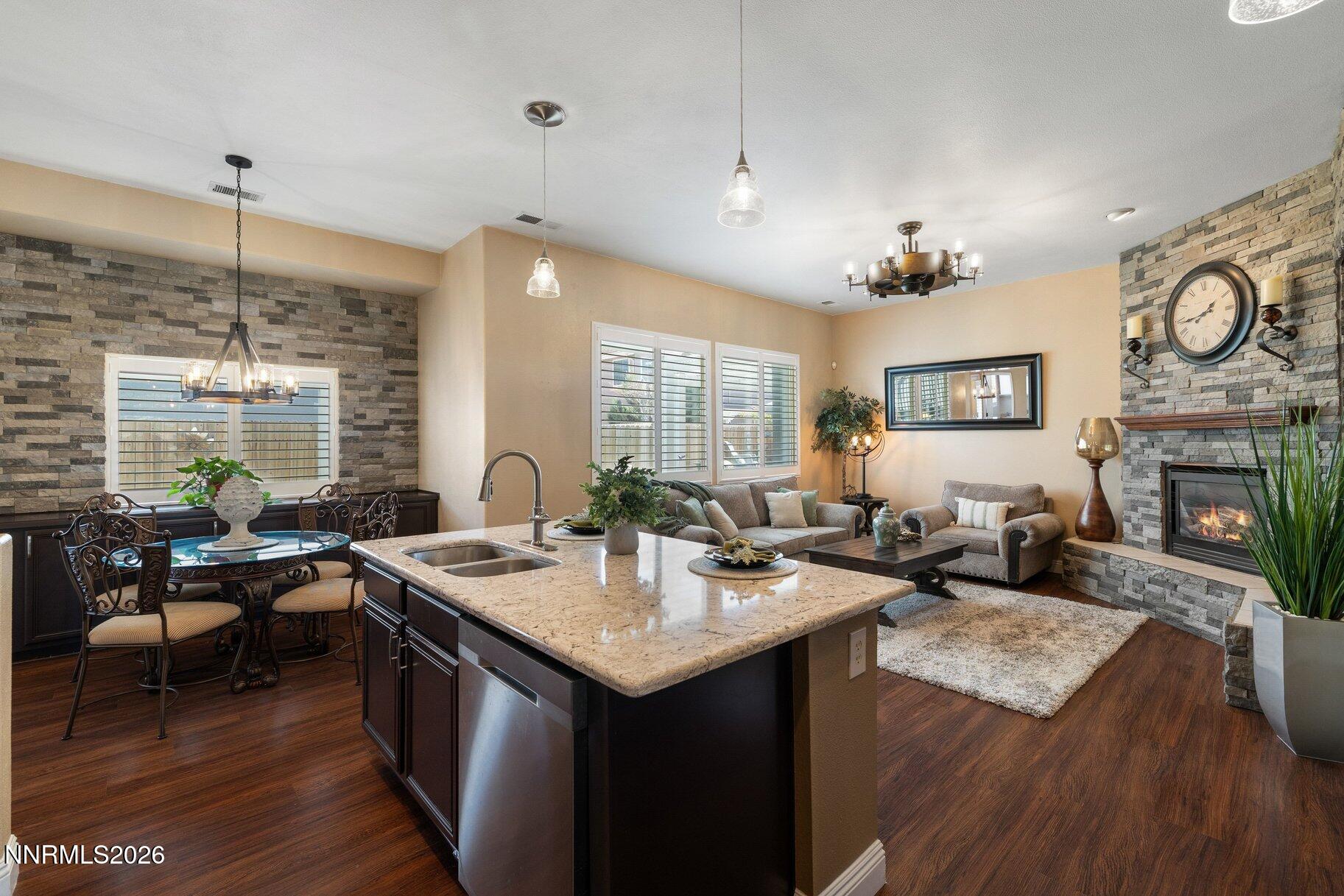 1414 Diamond Country Drive
