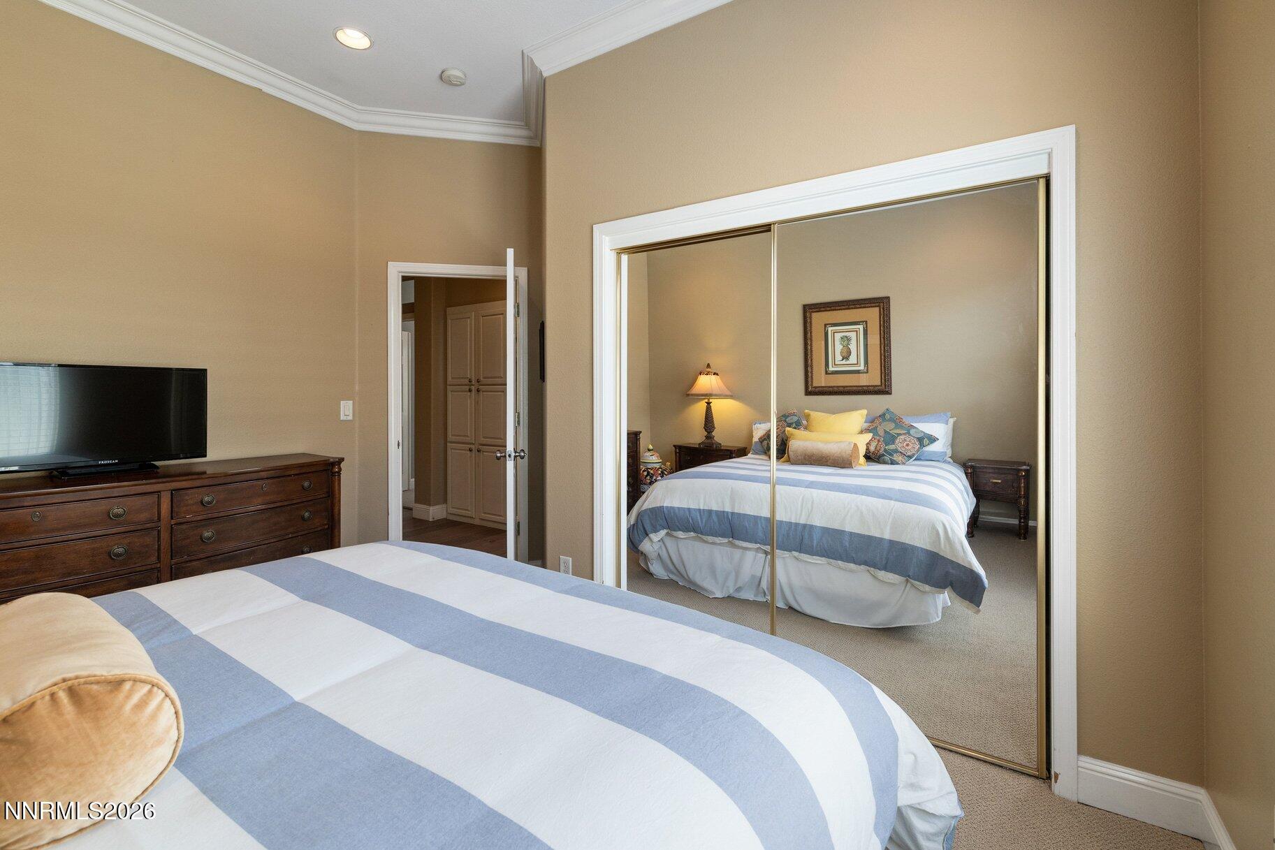 9697 Shadowstone Way