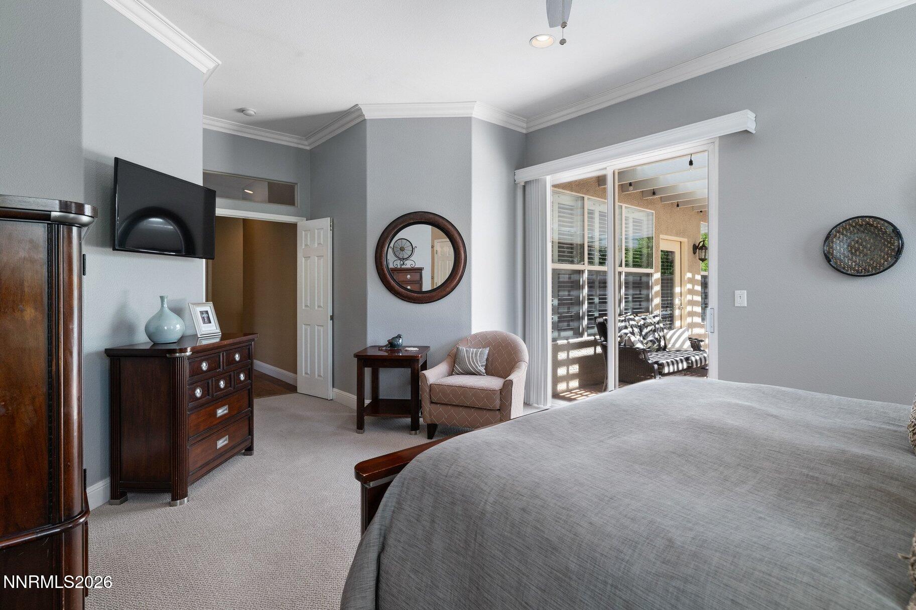 9697 Shadowstone Way