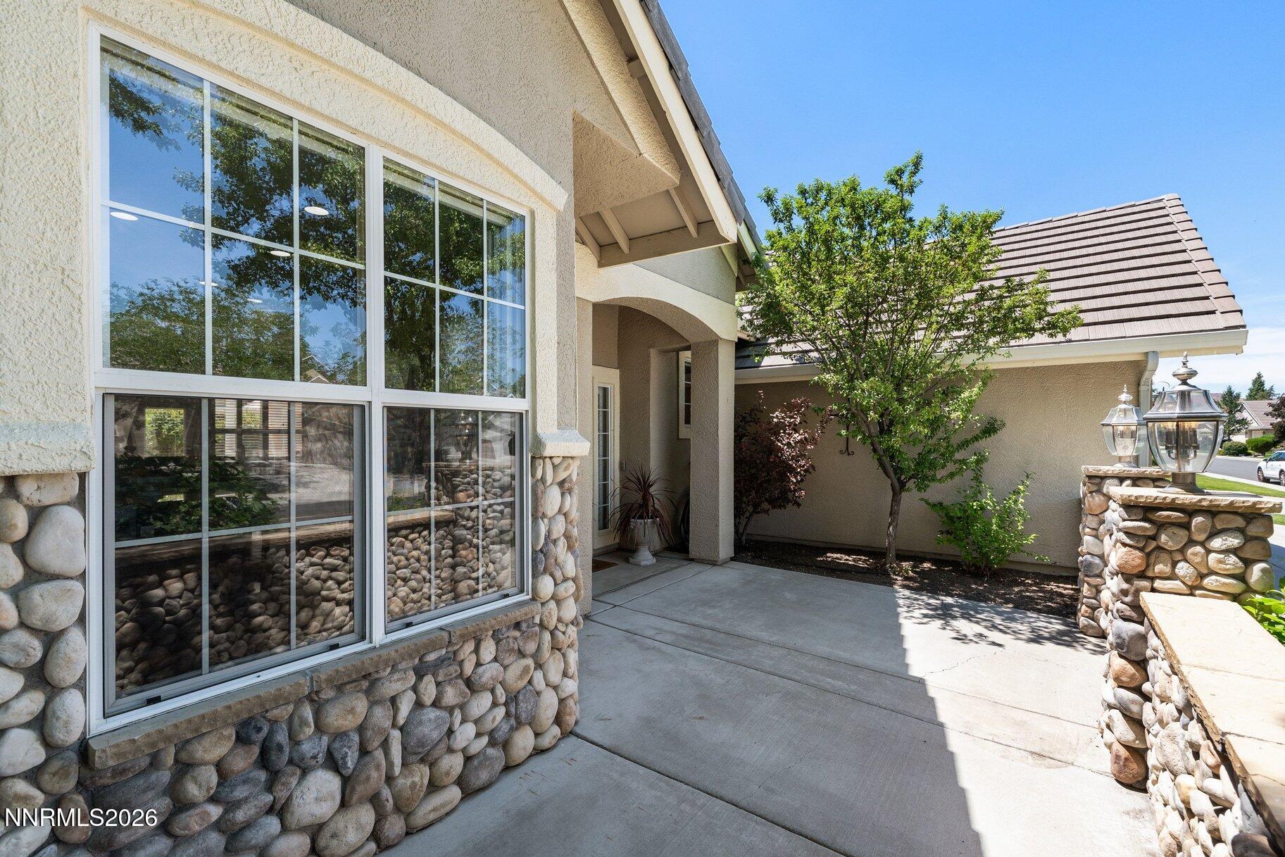 9697 Shadowstone Way