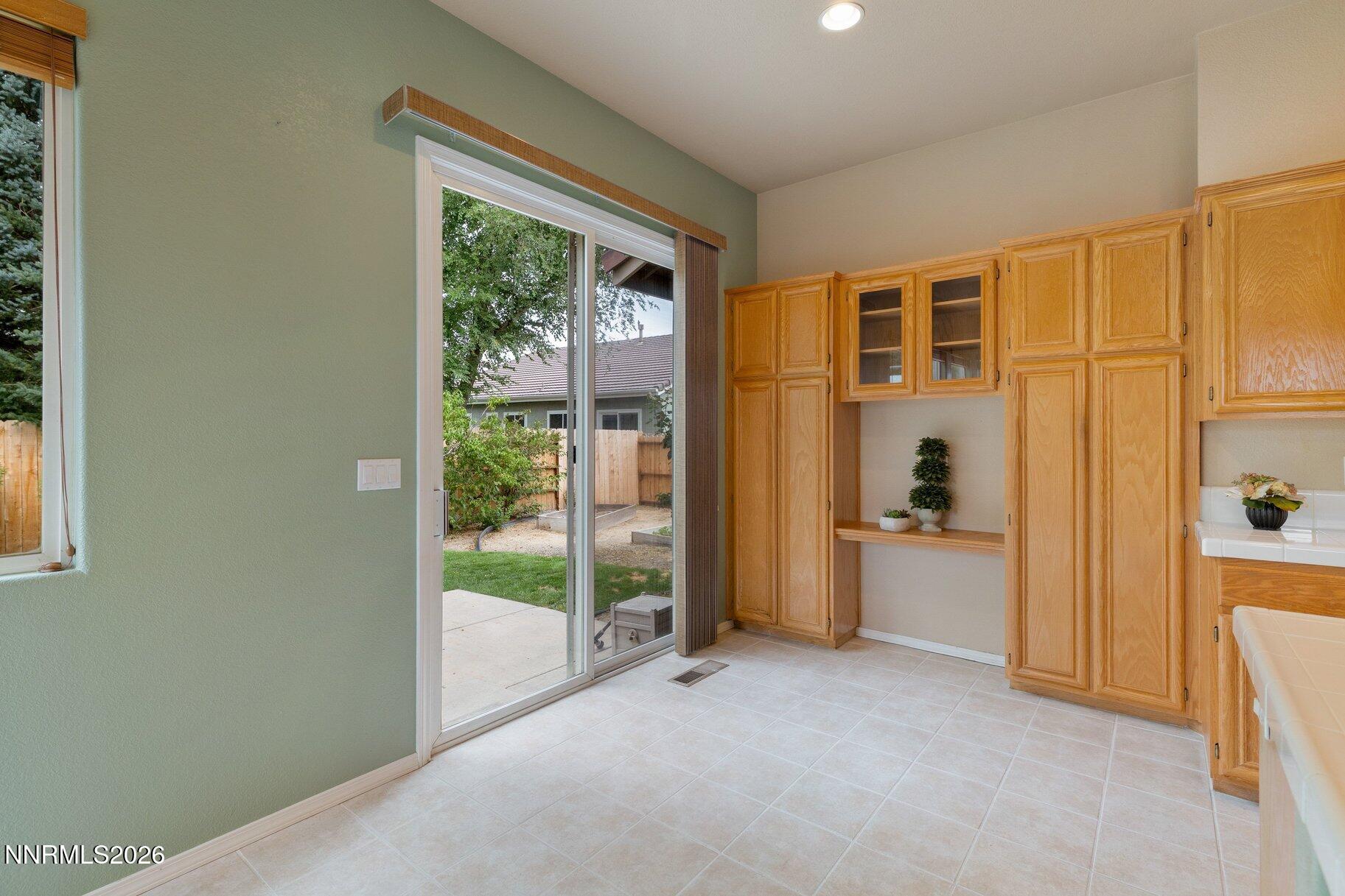 9658 Thunder Mountain Way