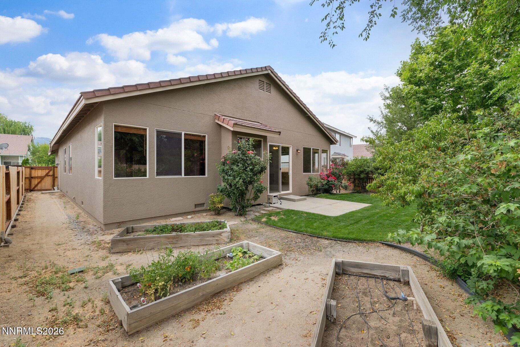 9658 Thunder Mountain Way