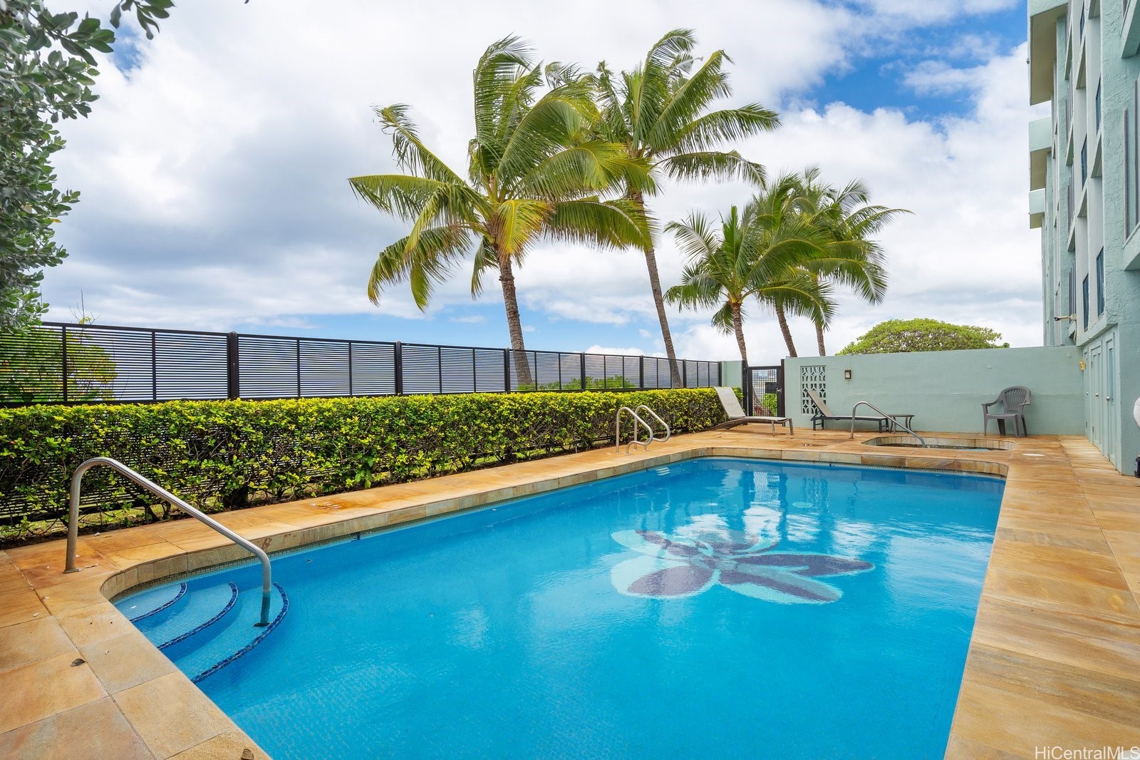 68-121 Au Street 301