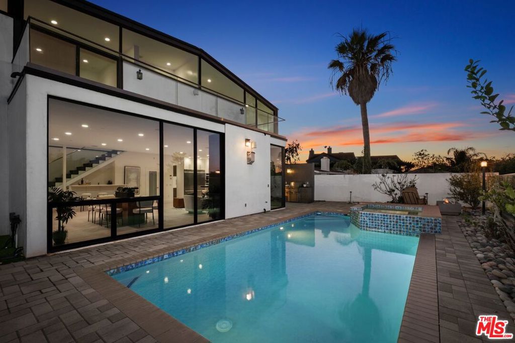 3144 Alta Laguna Boulevard