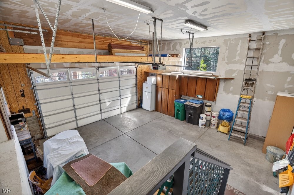 862 Jennifer Street