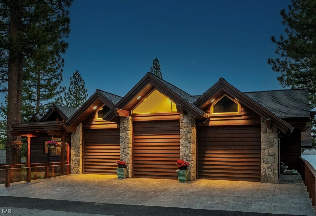 563 Knotty Pine Drive