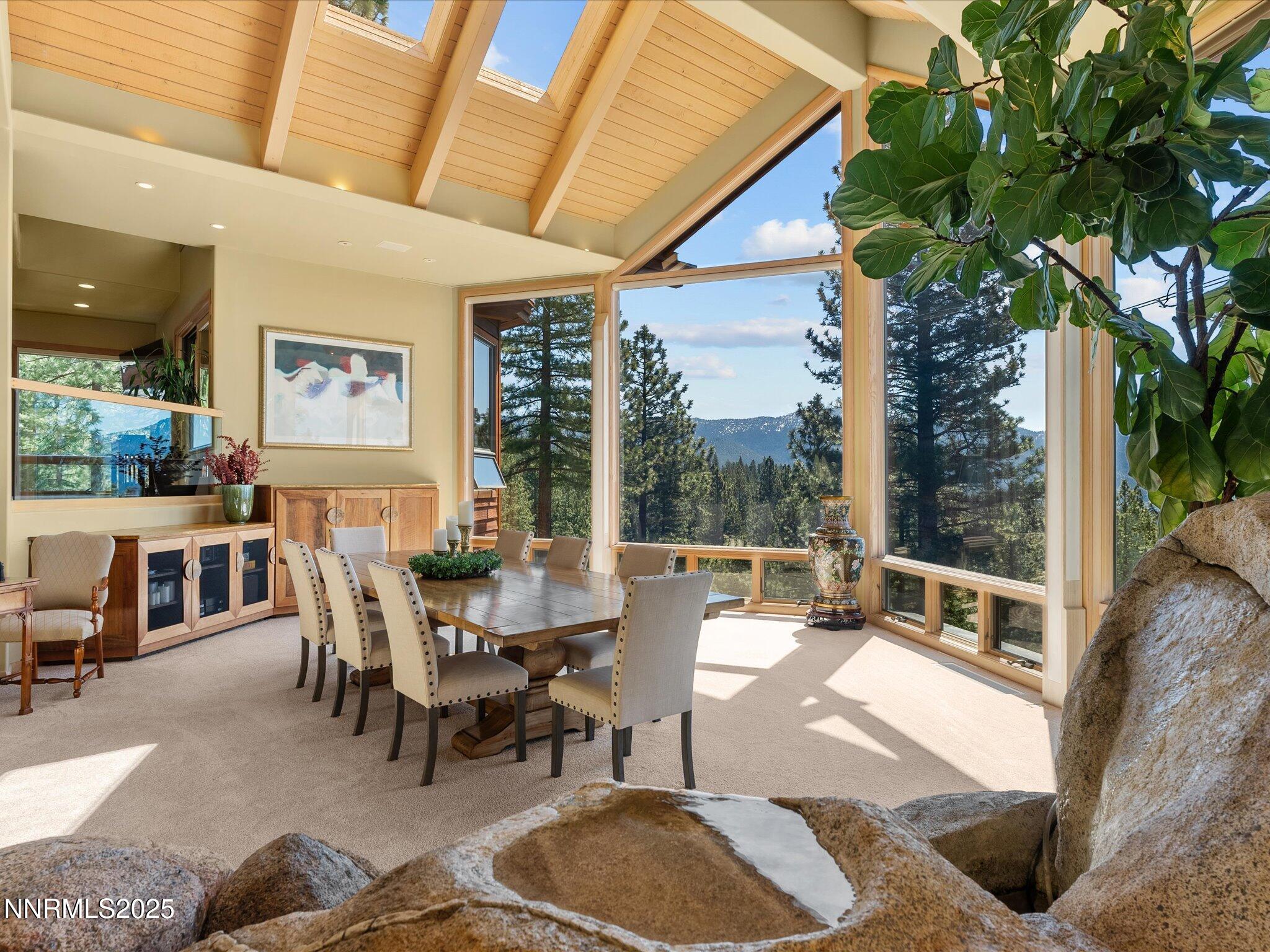 563 Knotty Pine Drive