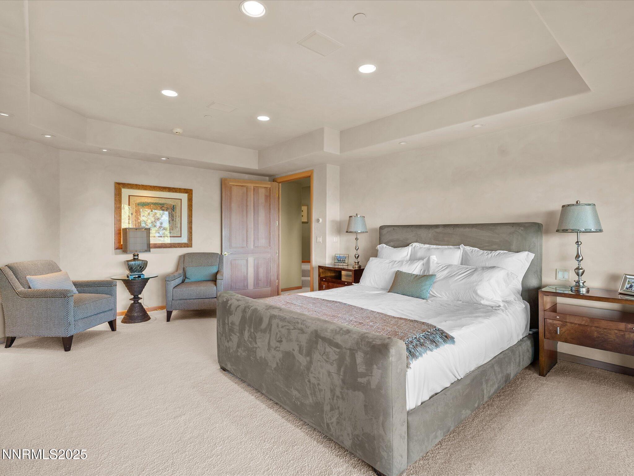 563 Knotty Pine Drive