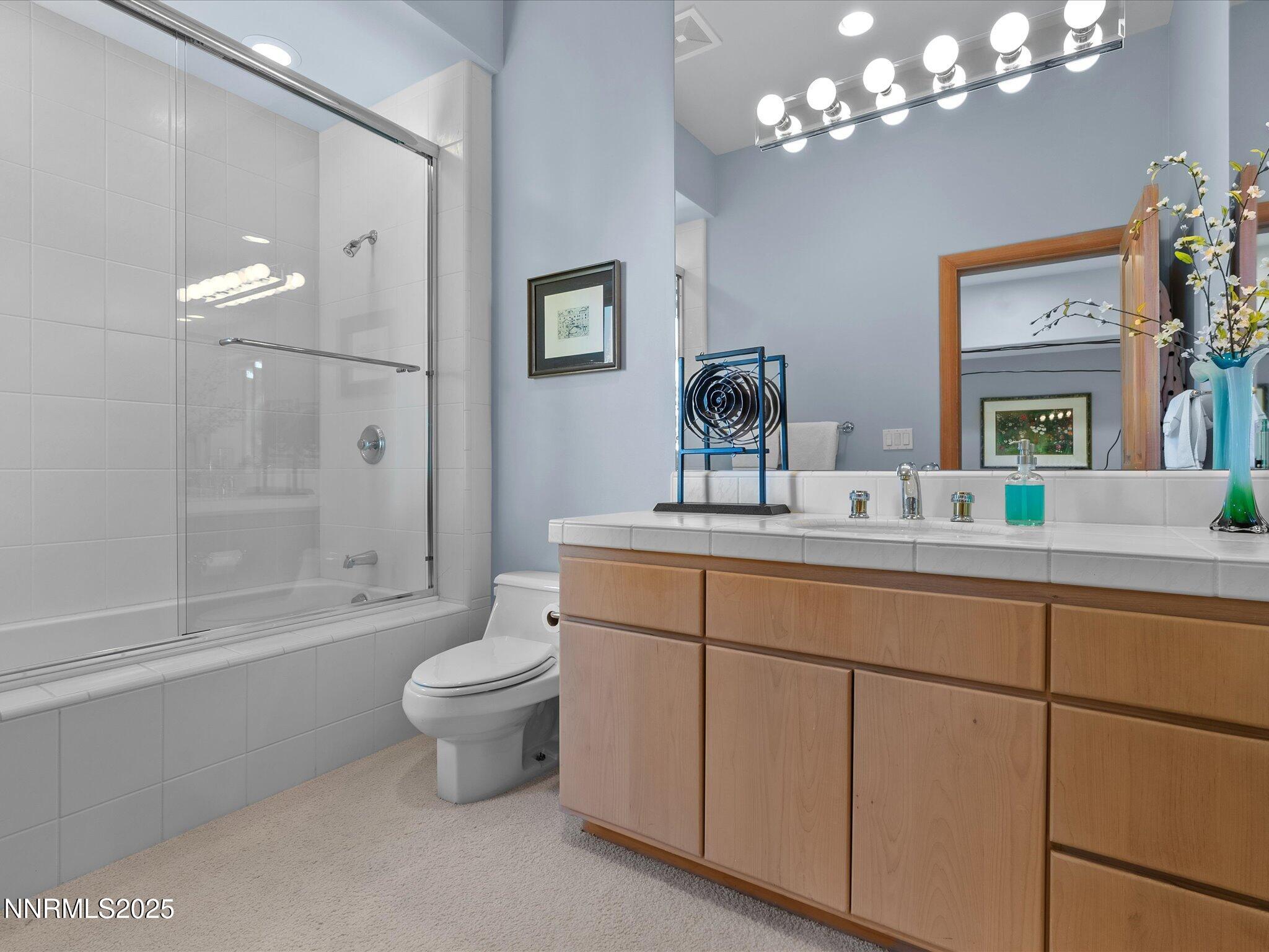 563 Knotty Pine Drive