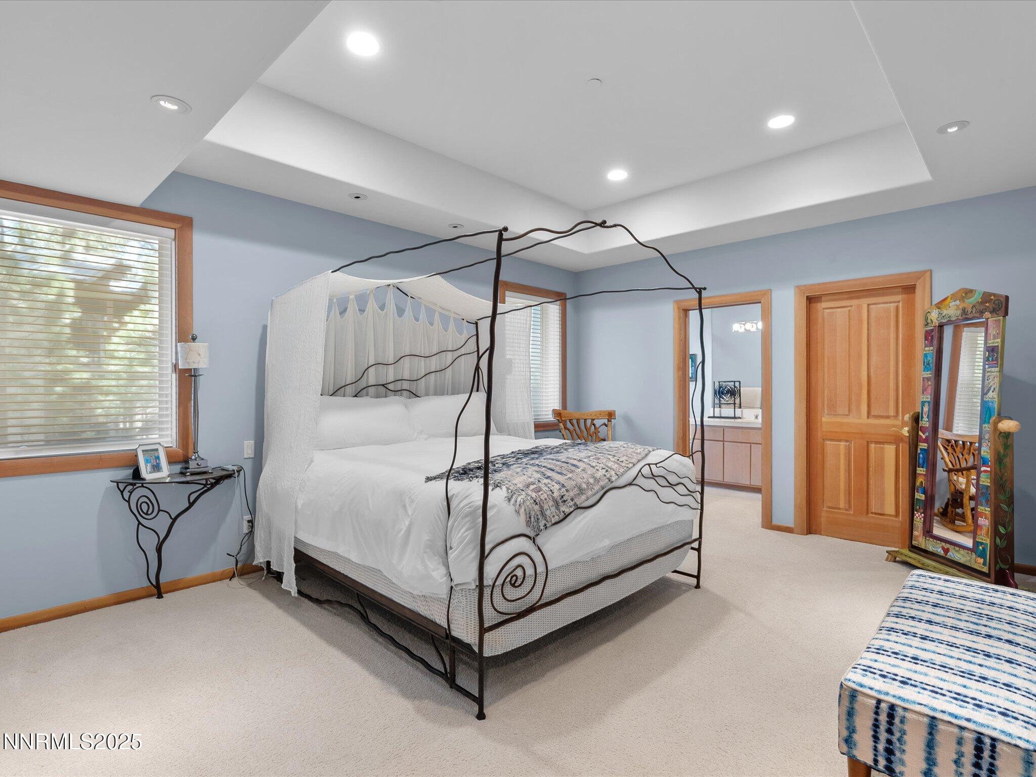 563 Knotty Pine Drive