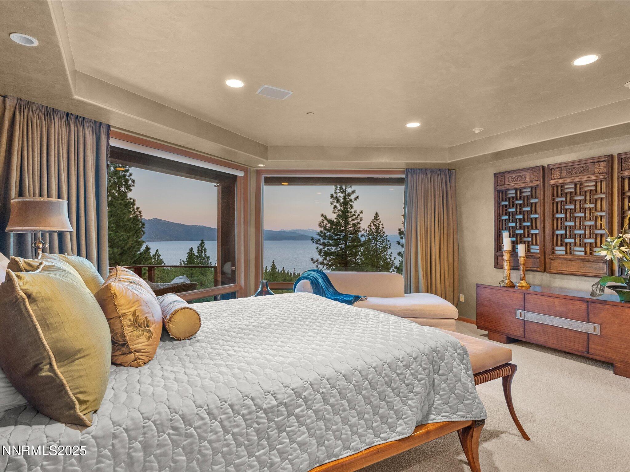 563 Knotty Pine Drive