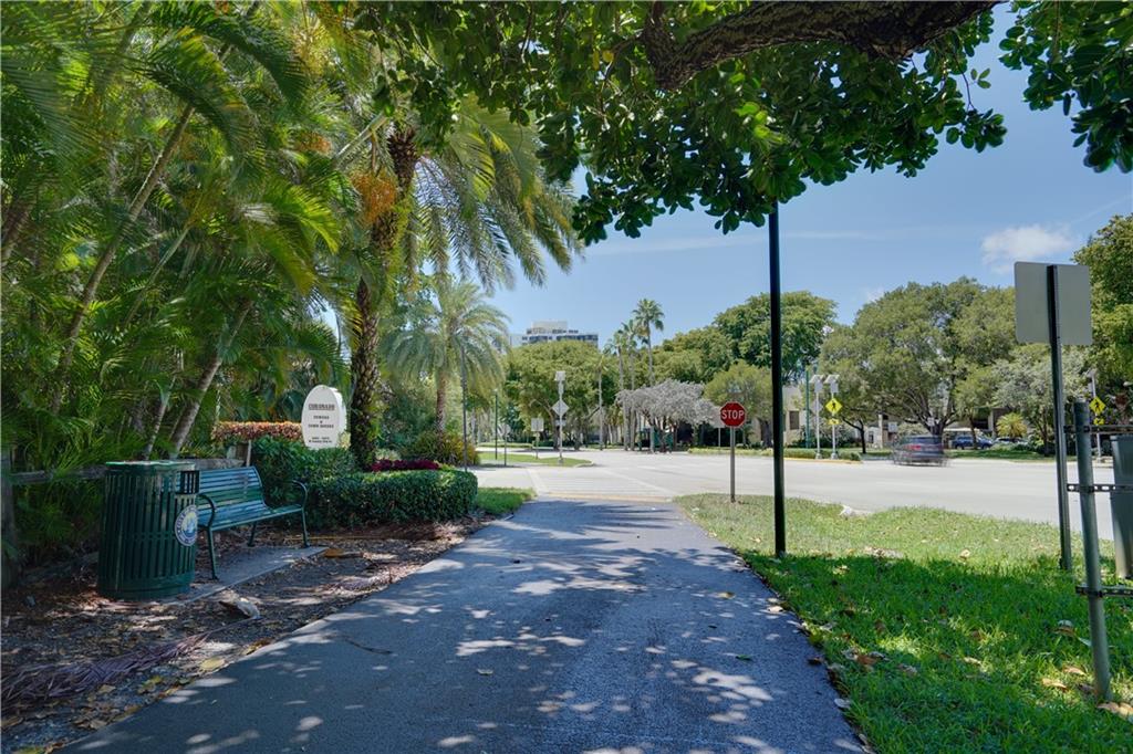 20379 W Country Club Dr 2635