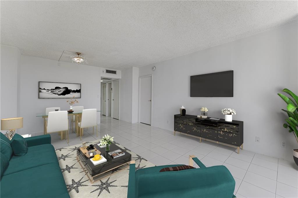 20379 W Country Club Dr 2635