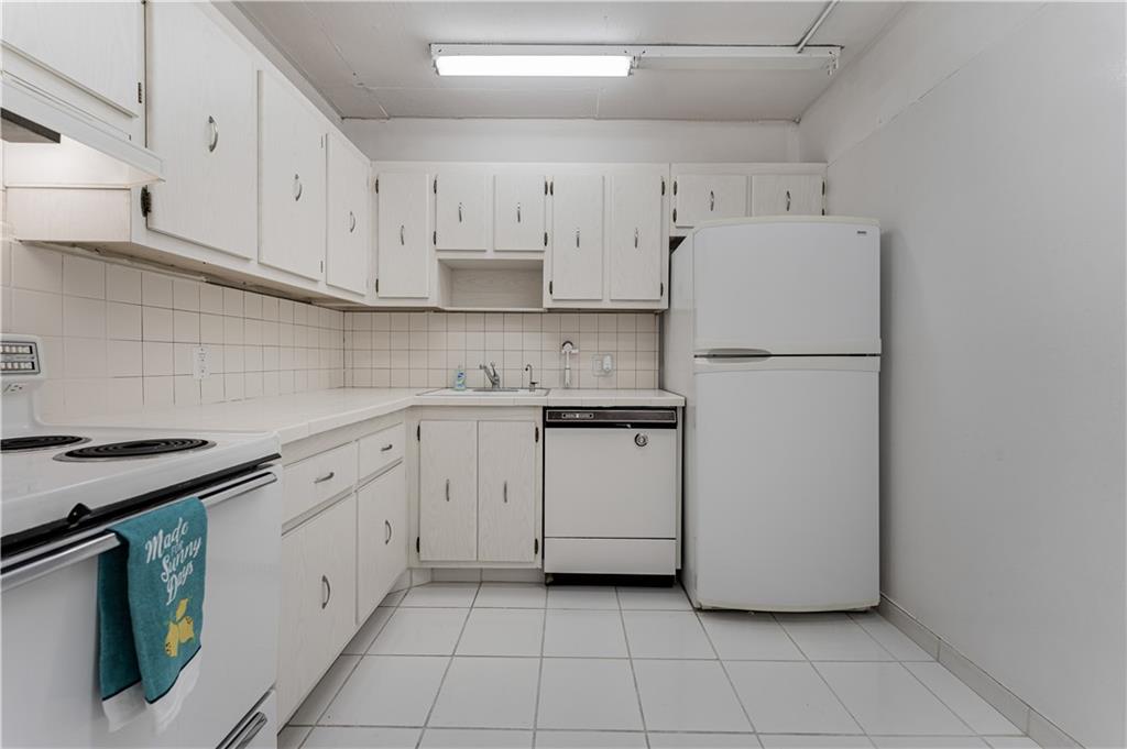 20379 W Country Club Dr 2635