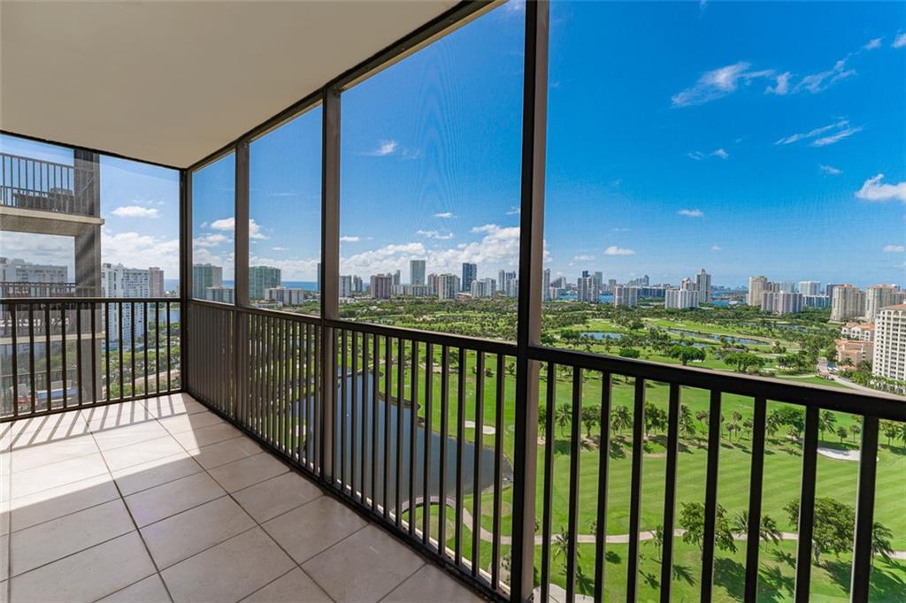 20379 W Country Club Dr 2635