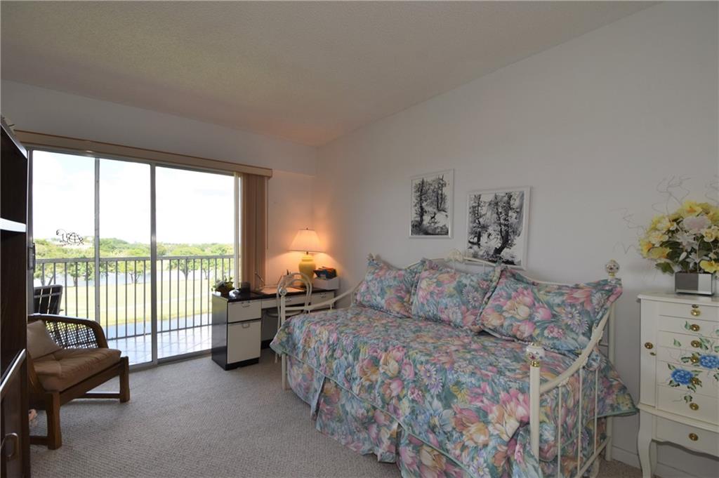 13255 SW 7th Ct 414
