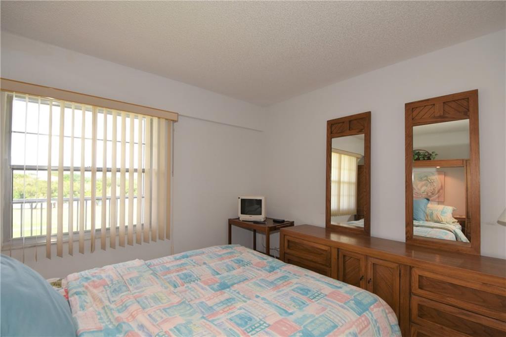 13255 SW 7th Ct 414