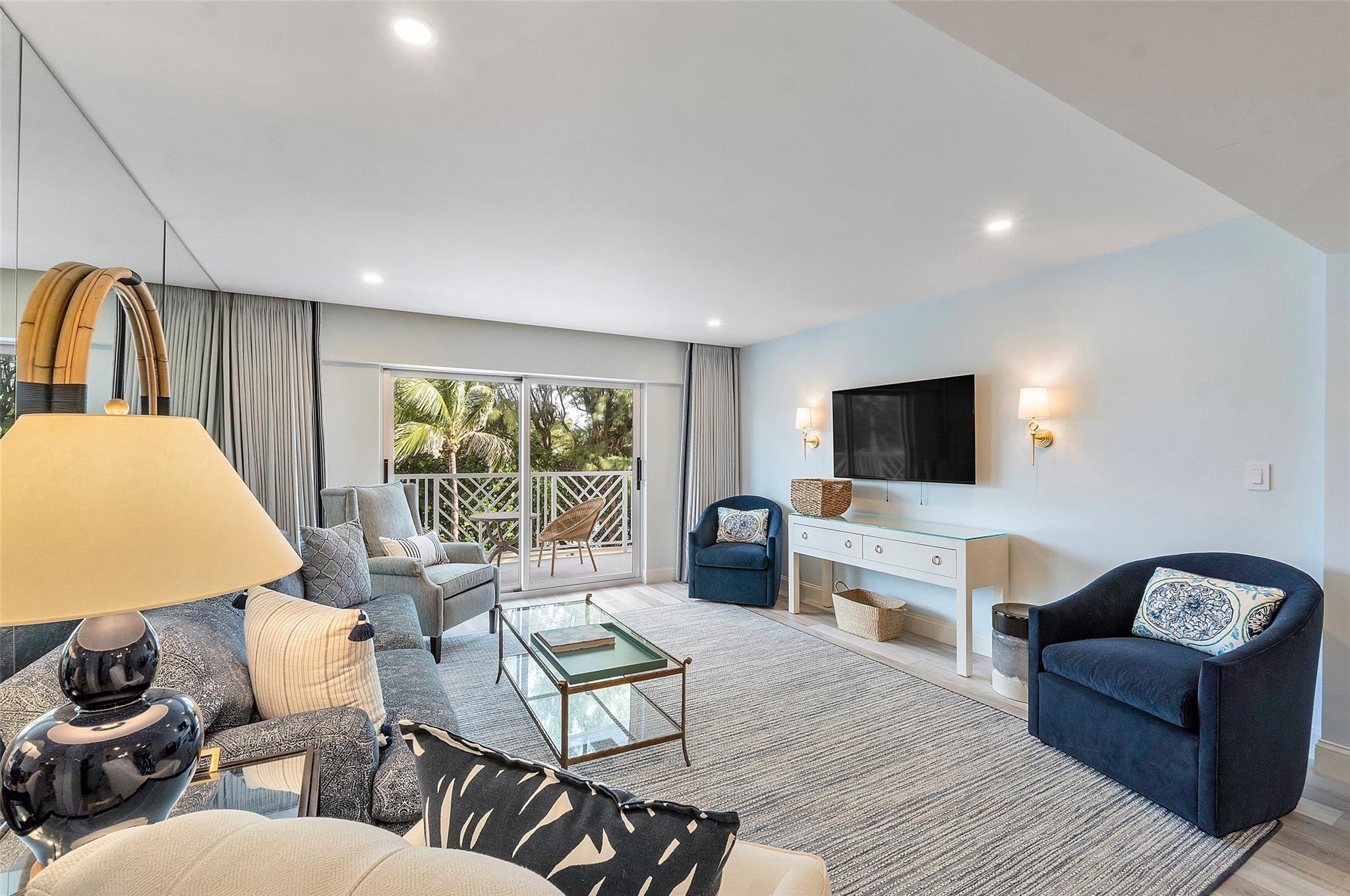 170 N Ocean Blvd 304