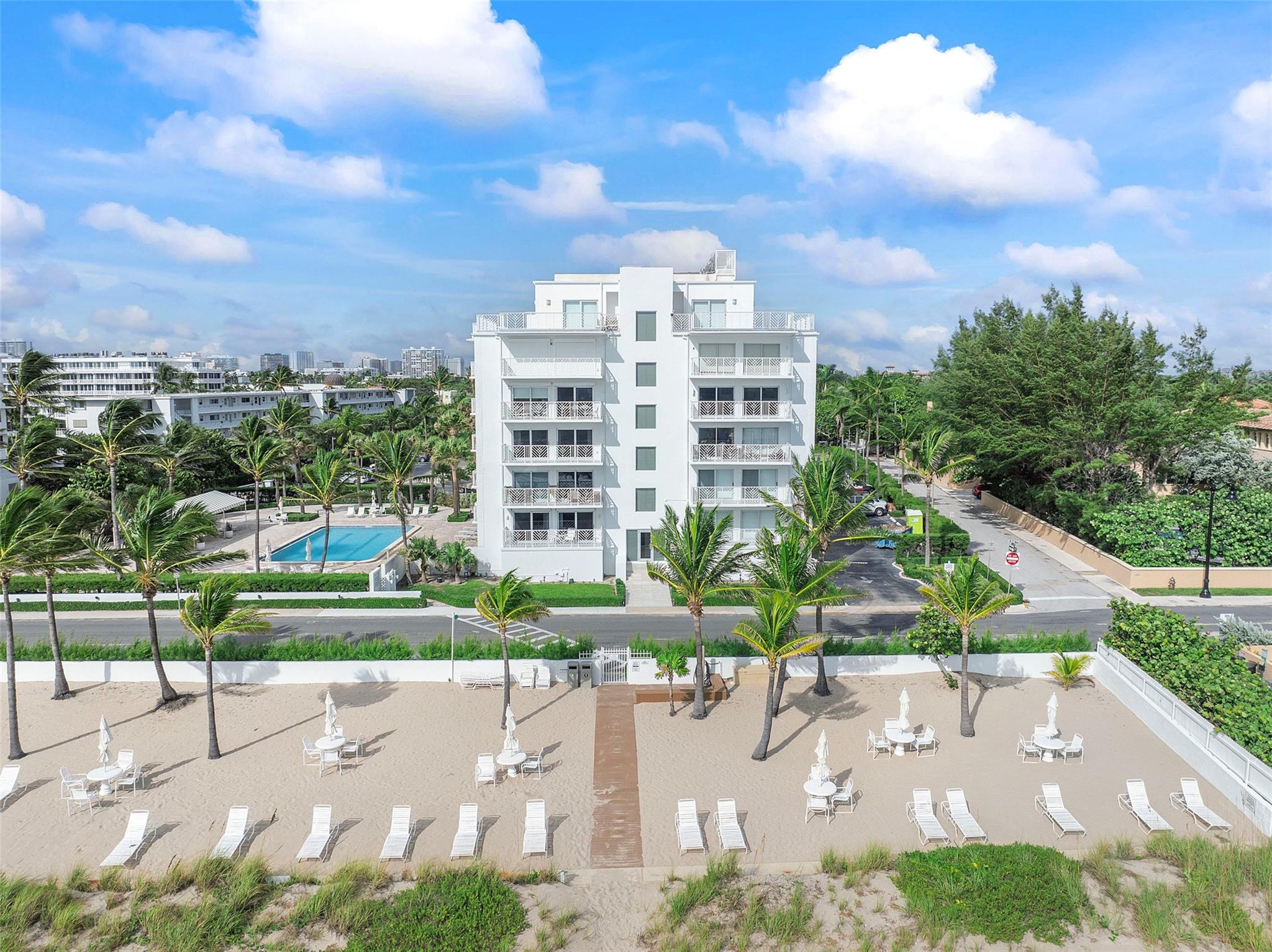 170 N Ocean Blvd 304