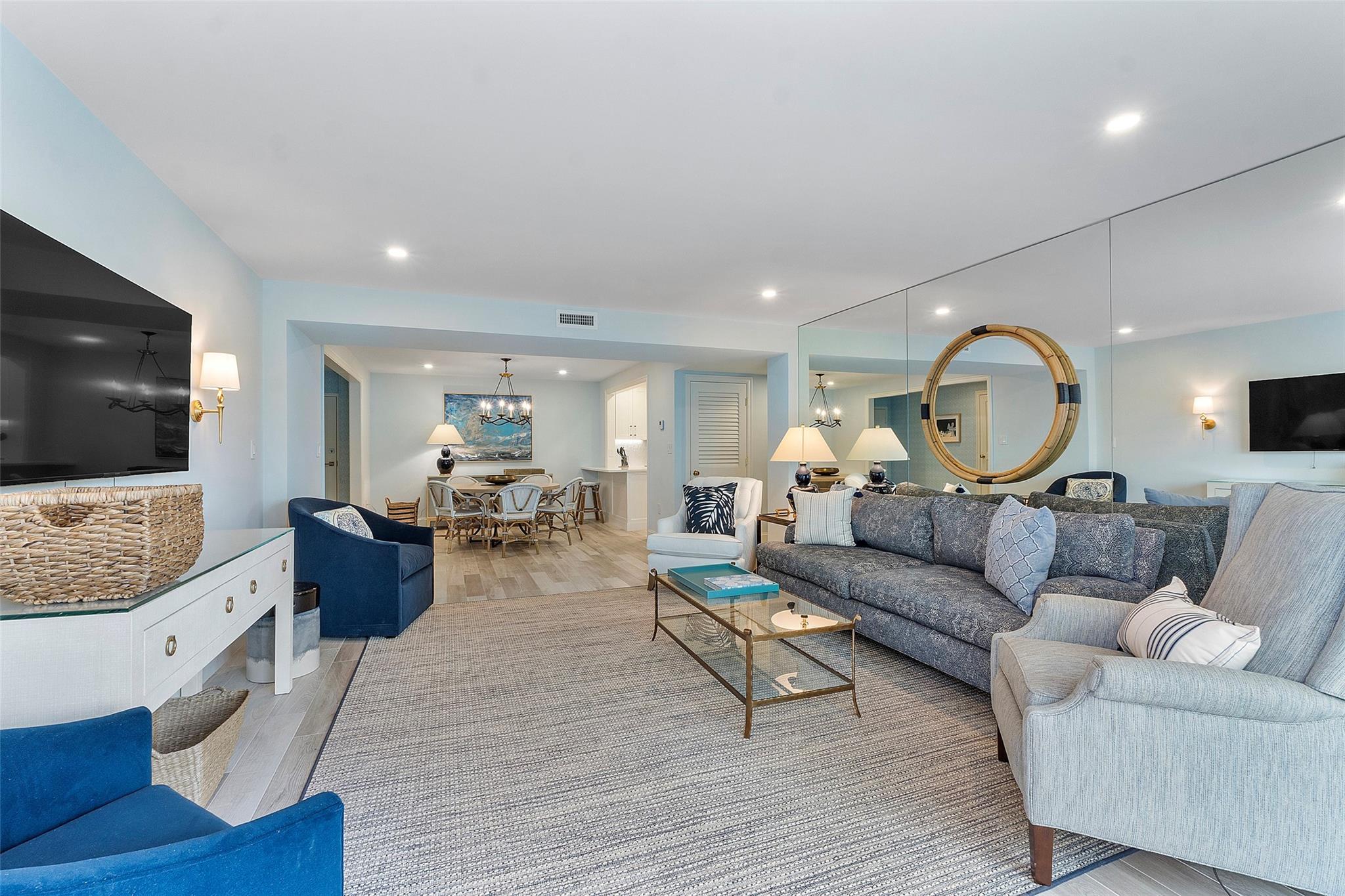 170 N Ocean Blvd 304