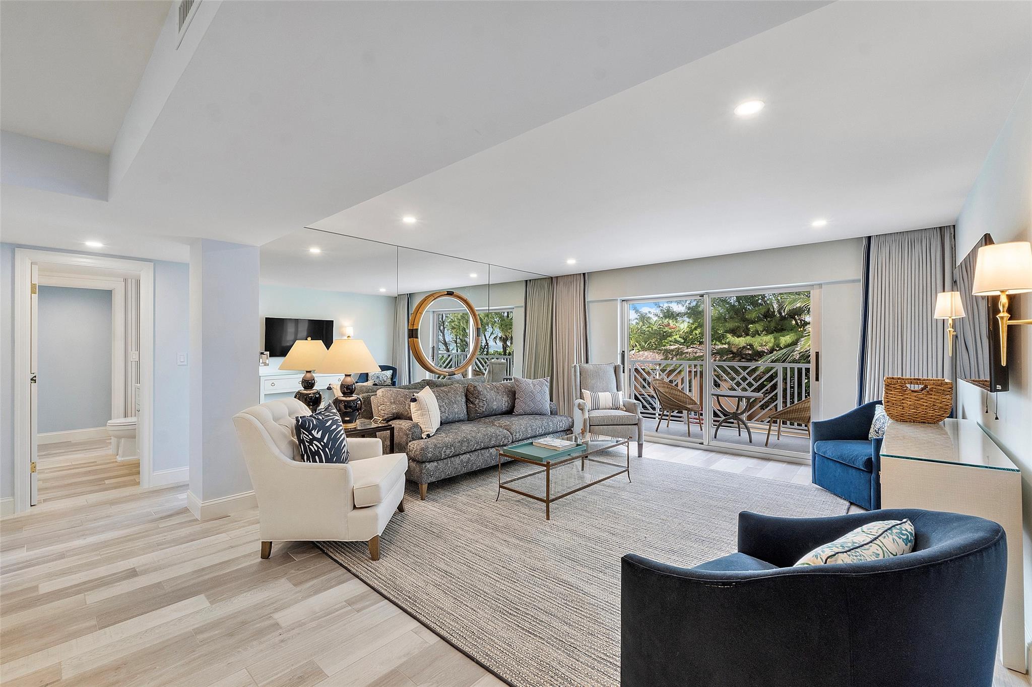 170 N Ocean Blvd 304
