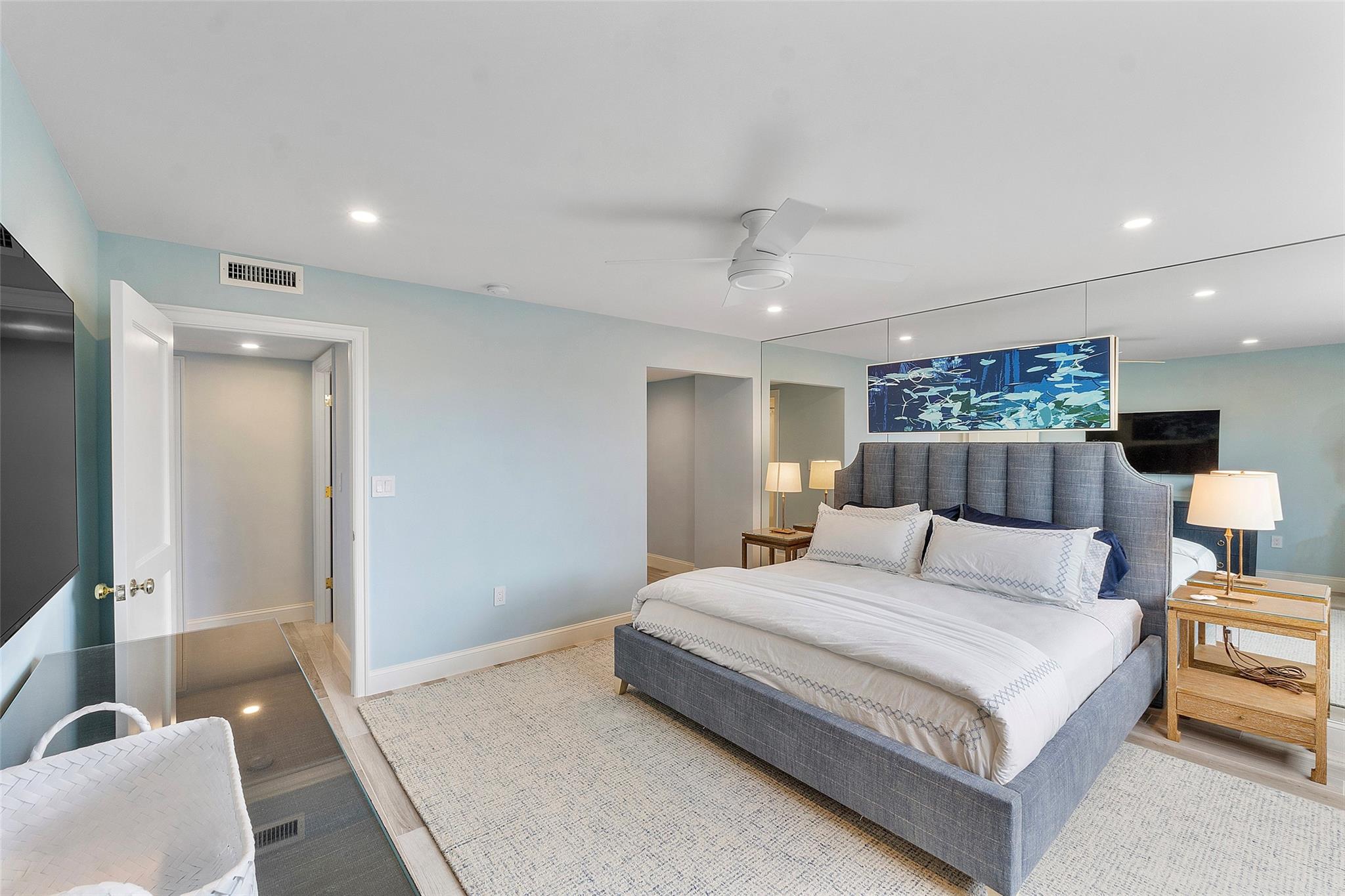 170 N Ocean Blvd 304