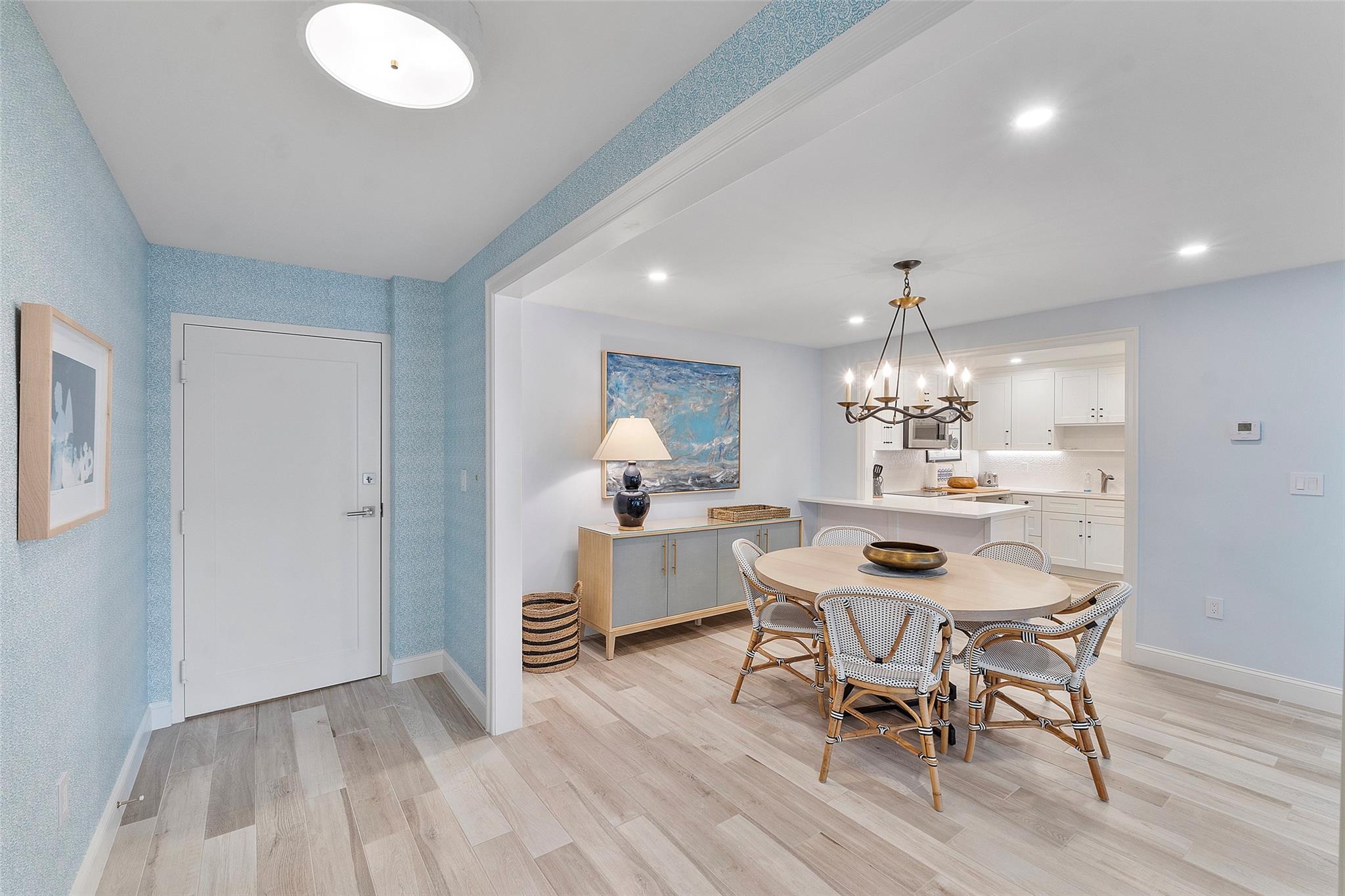 170 N Ocean Blvd 304