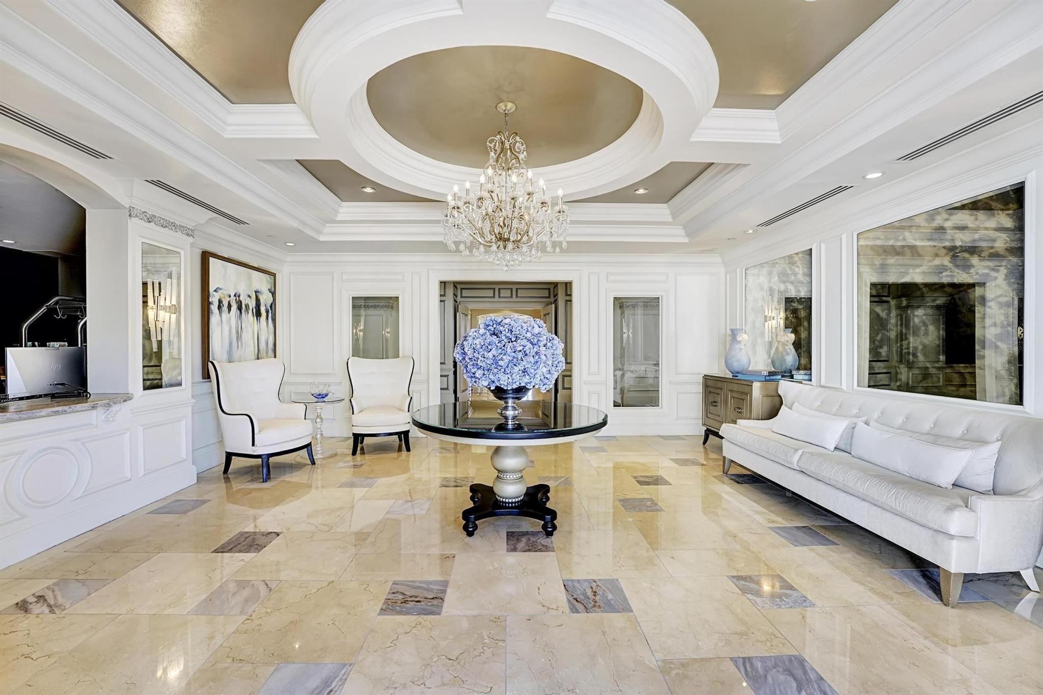1 N Ocean Blvd 403