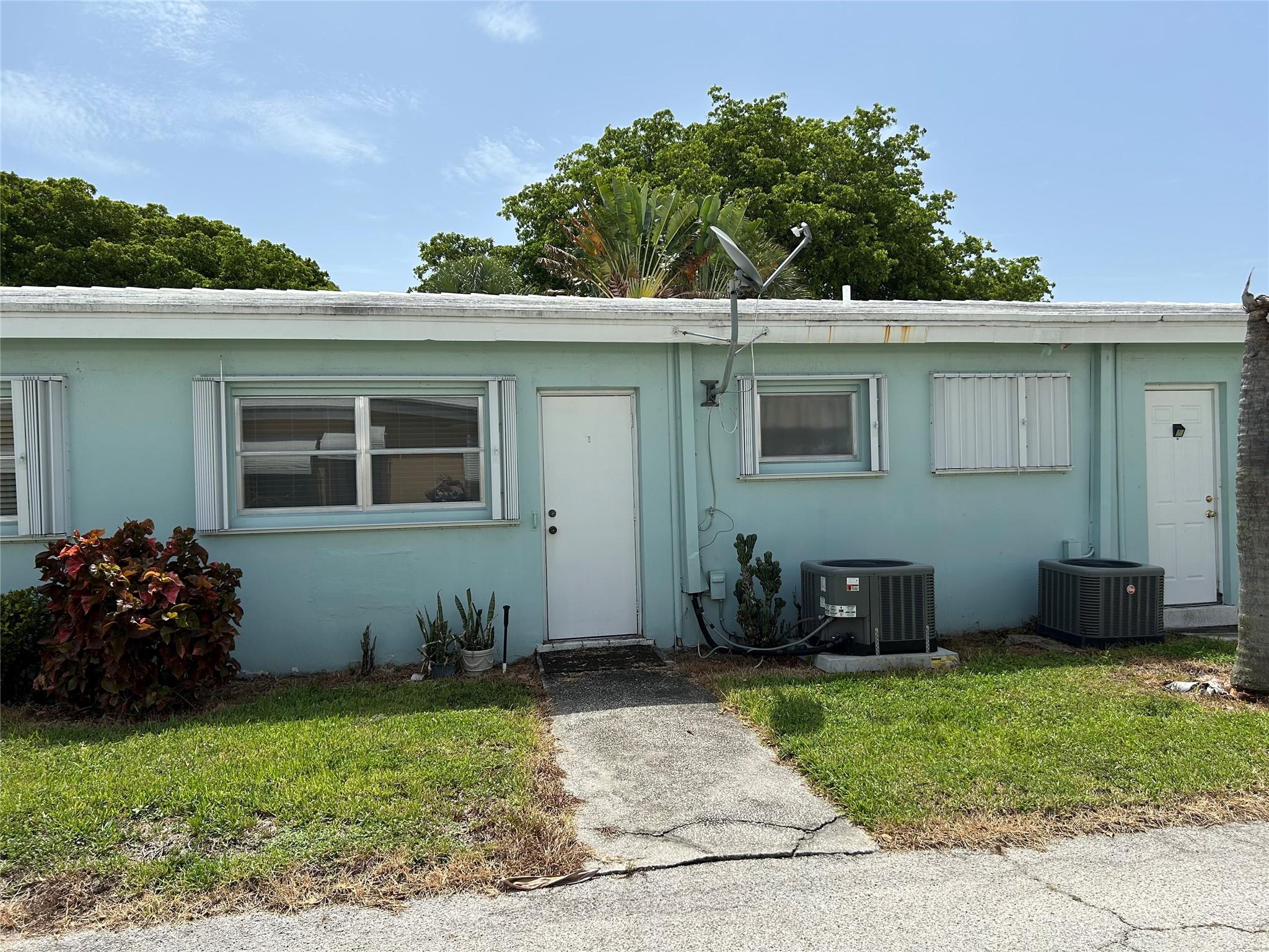 3801 NE 22nd Ter 9