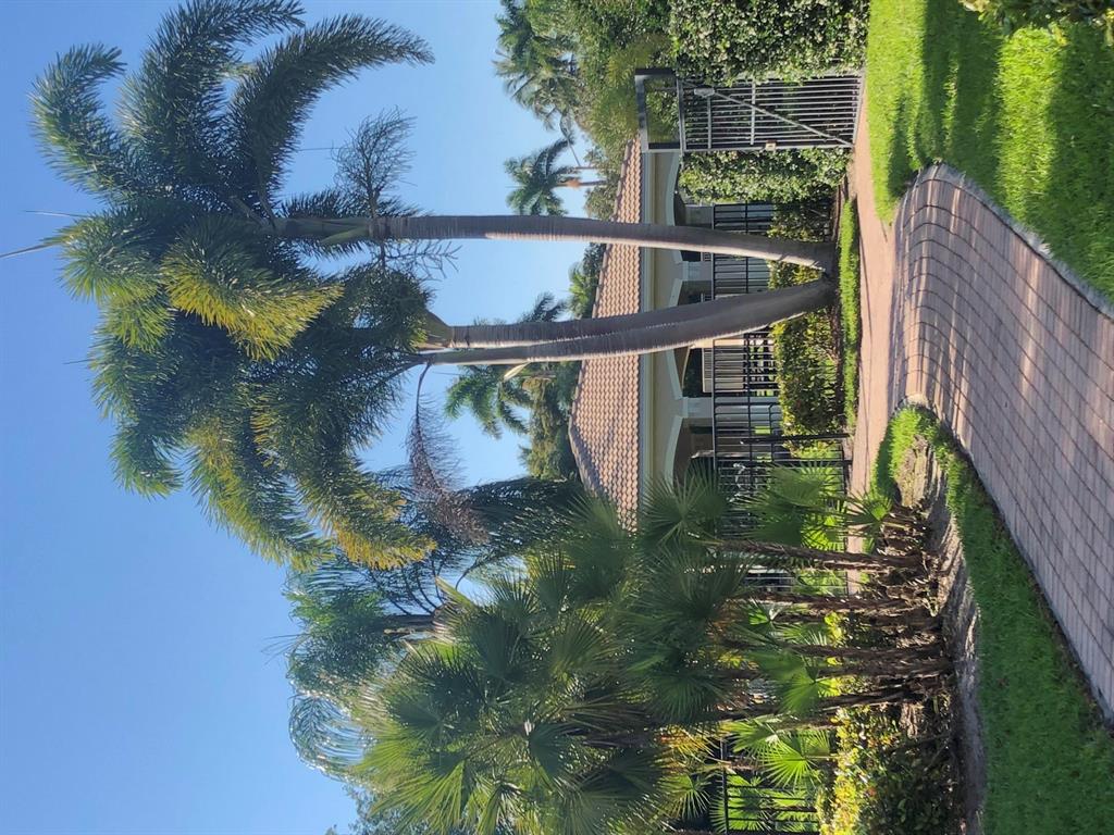 5336 Moon Shadow Lane