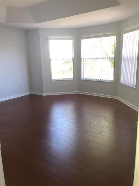 5336 Moon Shadow Lane