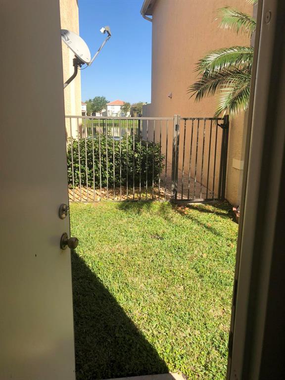 5336 Moon Shadow Lane