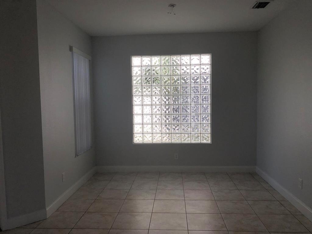 5336 Moon Shadow Lane