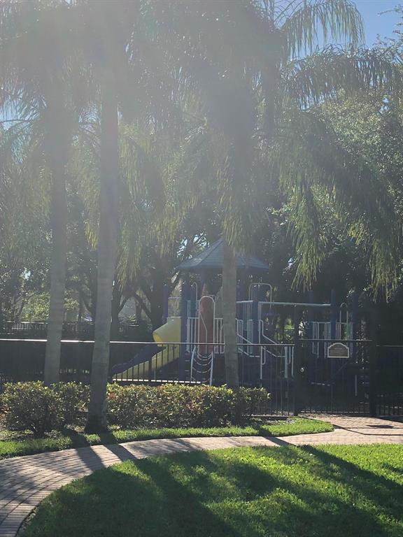 5336 Moon Shadow Lane